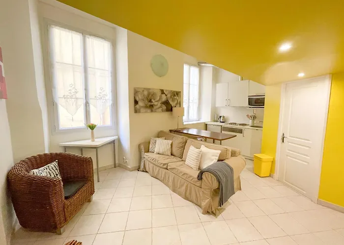 Charmant Appartement Atypique Au Coeur Du Vieux-Nice