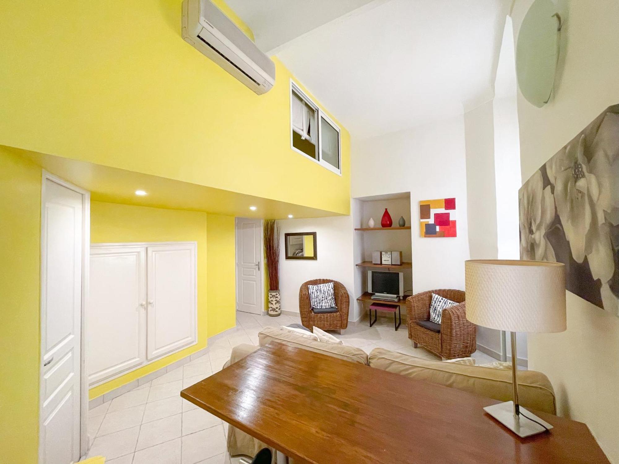 Atypique Au Coeur Du Vieux-nice Apartment *